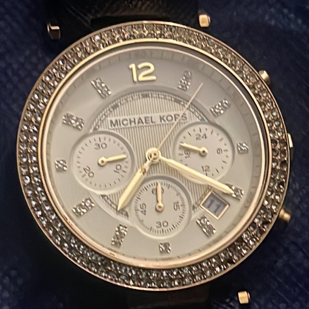 Navy blue Michael Kors watch lightly worn